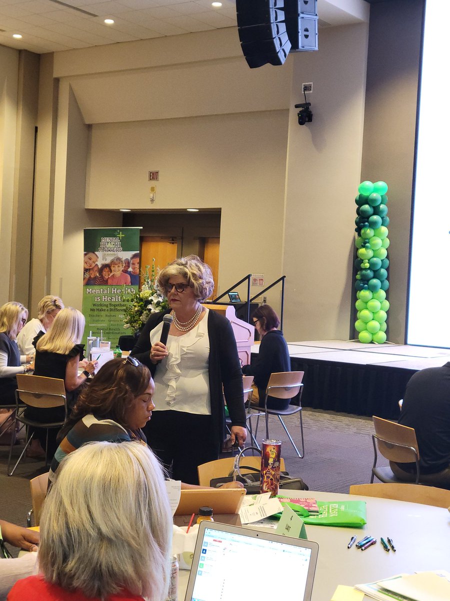 shenitrastokes1's tweet photo. Dr. Kay Atchison Warfield of @AlabamaAchieves speaks with the MHSCs on "Defining Your What." @DegaSuper
#alabamaachieves
#operationstudentsuccess
#ALMHSC2022 https://t.co/hJUJ5wIoLJ
