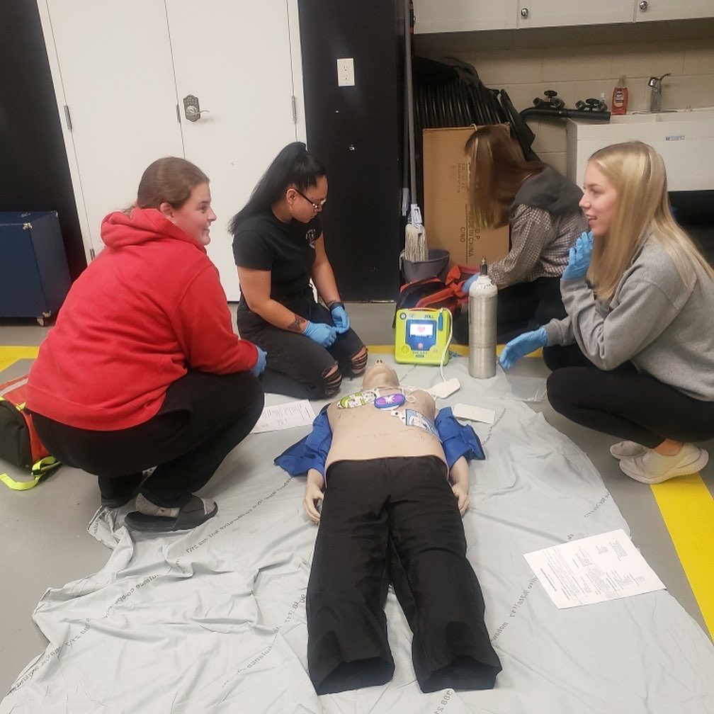 Some photos from training last night! #sja #mfr #medicalfirstresponder #training #volunteer