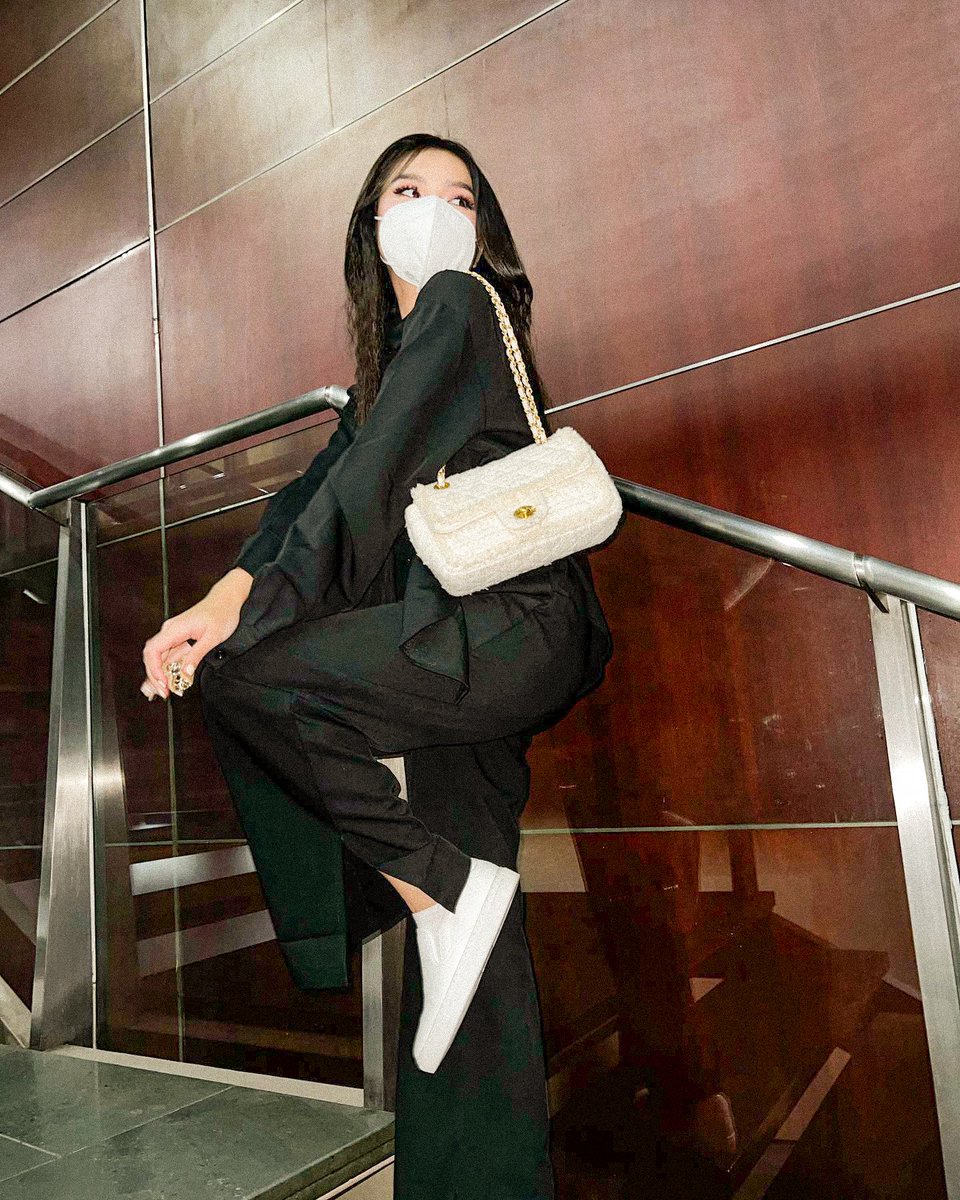 purelycarrel's tweet photo. the francine diaz 🖤

#FrancineDiaz | @francinecarreld https://t.co/6WMKCQcRHY