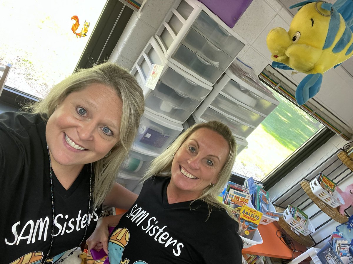 Laura Nylen (@lauranylen) on Twitter photo Thank you <a href="/lizkaleta/">Elizabeth</a> for all you do every day to help support our teachers as we continue to provide STEAM Integration in our buildings. Your expertise and enthusiasm is contagious! <a href="/SAMLabs/">SAM Labs</a> <a href="/ipsd204/">Indian Prairie 204</a> #204STEAM <a href="/deccarius/">Doug Eccarius</a> <a href="/ATalley204/">ATalley204</a> Thank you <a href="/lizkaleta/">Elizabeth</a> for all you do every day to help support our teachers as we continue to provide STEAM Integration in our buildings. Your expertise and enthusiasm is contagious! <a href="/SAMLabs/">SAM Labs</a> <a href="/ipsd204/">Indian Prairie 204</a> #204STEAM <a href="/deccarius/">Doug Eccarius</a> <a href="/ATalley204/">ATalley204</a>