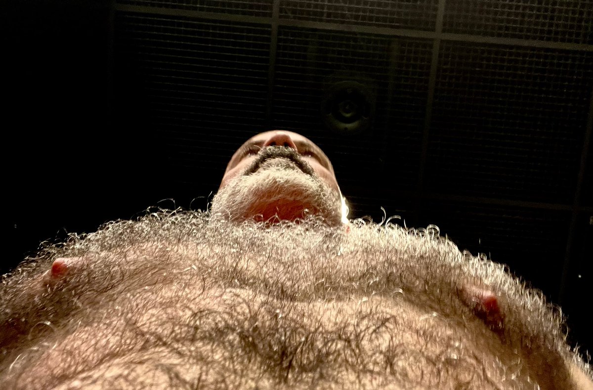hairynyc's tweet photo. Titty Tuesday, also photo would work for FFurry FFriday. #dadchest #fur #hairychest #silverfix #FF https://t.co/99tWZHhHr4