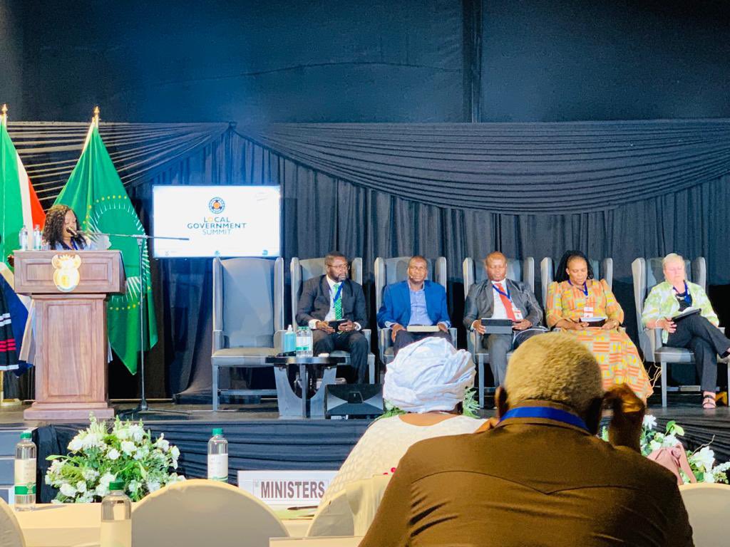 President Buthelezi advocated for local government to professionalise their environment and committed ECSA to assist in this process through initiatives such as Road to Professional Registration.