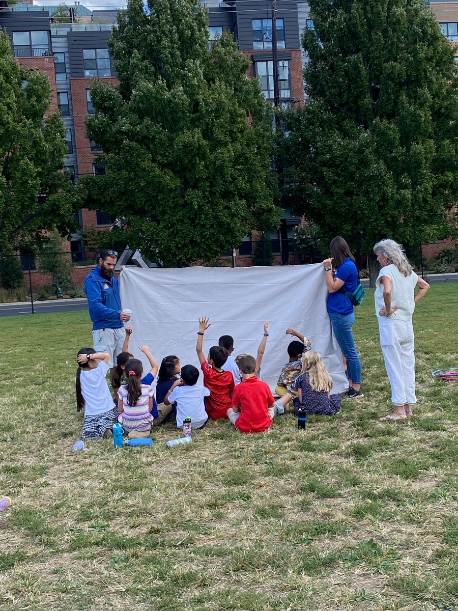 Bethesda_ES's tweet photo. BE had a great visit from Bar-T  @Bar_T_Tweets today! Grades 2-5 participated in team building activities to help strengthen communication, collaboration, and creative thinking! https://t.co/ICH8fZgzsg