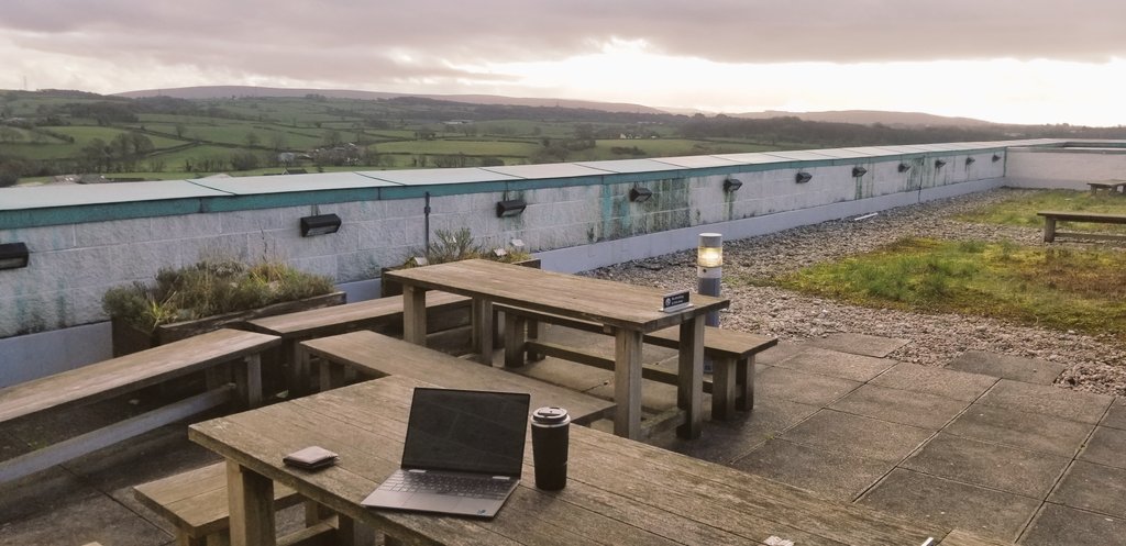 iCVLancs's tweet photo. Our favourite spot has to be the InfoLab roof #HelloLancaster https://t.co/r9XqhlnrYp