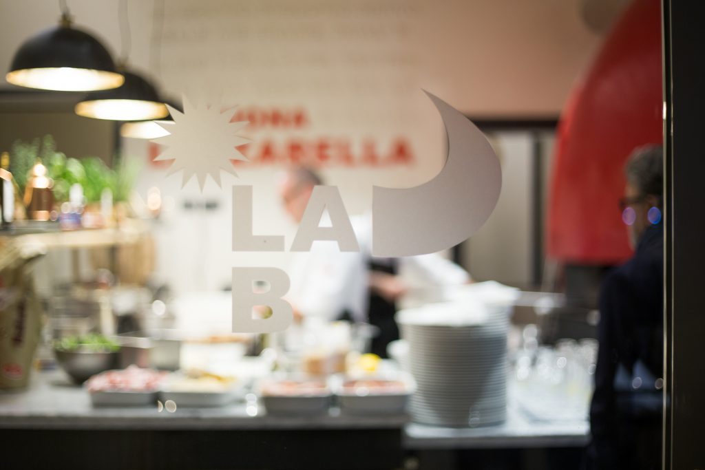 FratelliBufala's tweet photo. Welcome To Fratelli La Bufala Scottsdale https://t.co/TZraivlCSr
#italia #chef #gourmet #Scottsdalevip #Foodie #dinner #instafood #yummy #delicious #authenticitalian #italia #italianfood #oldtowncottsdale #eat #italianrestaurant https://t.co/GjEupXQPFo