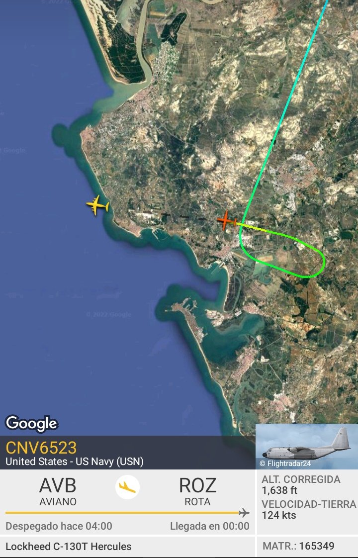MilRadar's tweet photo. 🇺🇸 #USAF C-17A Globemaster III 96-0002 del #437thAW procedente de #OrienteMedio  y #USNavy  C-130T Hercules 165349 del #VR53 procedente de #Aviano #Italia descienden hacia #Rota https://t.co/xzWR5Bt0Hq