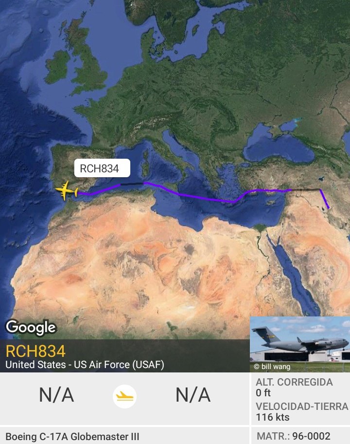 MilRadar's tweet photo. 🇺🇸 #USAF C-17A Globemaster III 96-0002 del #437thAW procedente de #OrienteMedio  y #USNavy  C-130T Hercules 165349 del #VR53 procedente de #Aviano #Italia descienden hacia #Rota https://t.co/xzWR5Bt0Hq