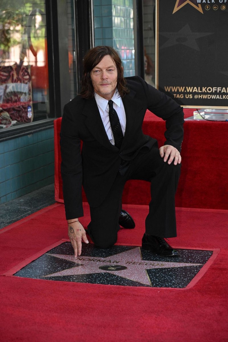 The Walking Dead Univers tweet media