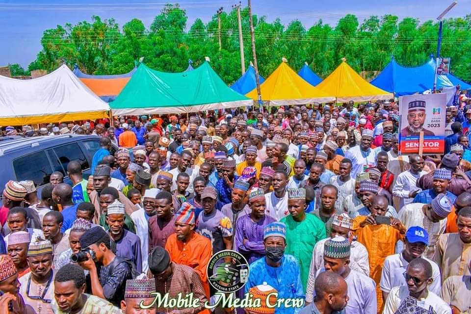 fkeyamo's tweet photo. What you see here is not a campaign rally; it is just an invitation to open our campaign office today in ONE LGA (Daura) in Katsina State. This is not a ‘one-million-man’ camera-angle-induced march. As they say, ‘BE VERY AFRAID!’ The BATISTS are getting ready. #Jungledeymature! https://t.co/JNGXVGhqZ6