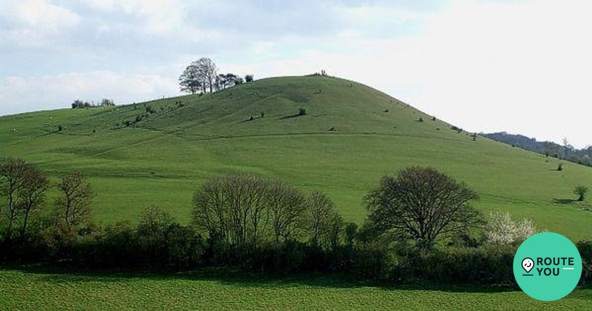 A small motte-and-bailey earthwork commands the ancient track of the Icknield Way. It is known as Cymbeline's Castle. If you run round it seven times, the devil will appear. #Buckinghamshire