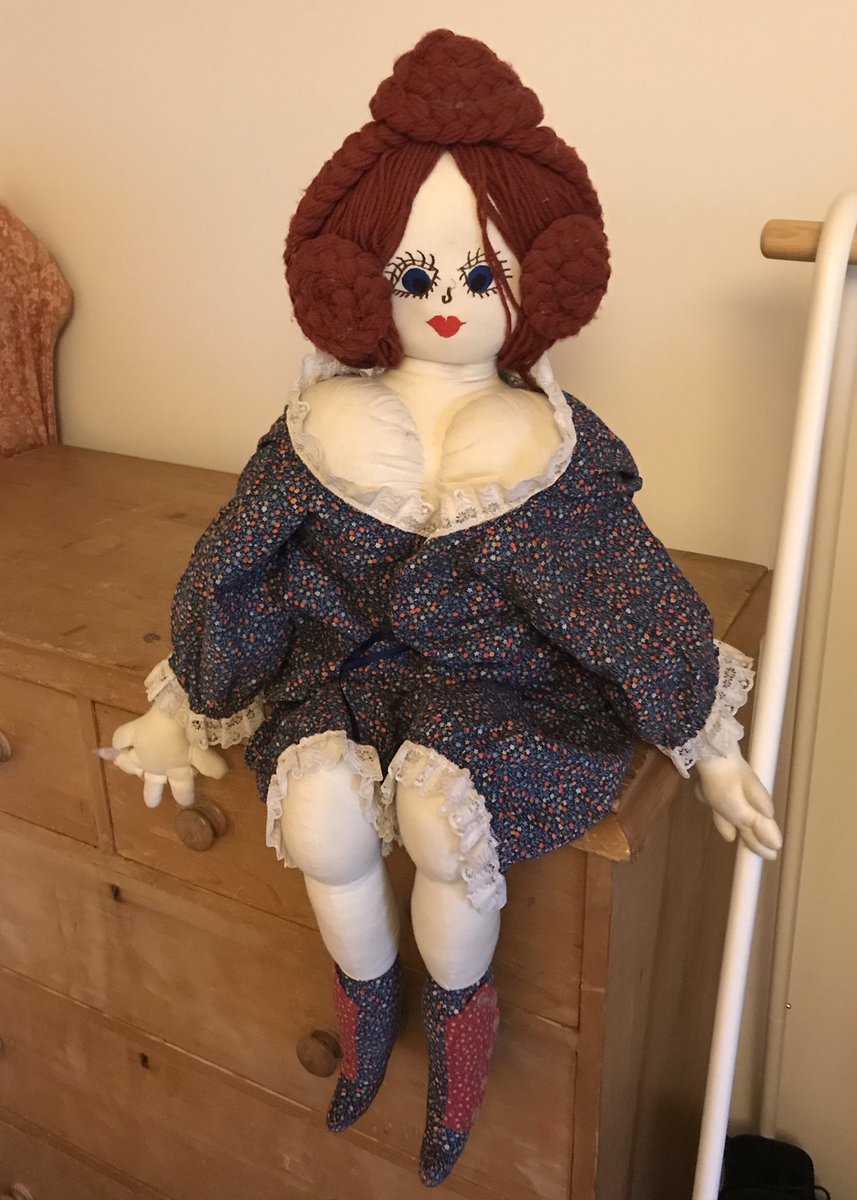 PhoebsBo's tweet photo. Introducing, Flora the Floozy. Made by a lovely family friend from Nebraska, where we lived for a year in 84-85, when my dad did a teacher exchange. Flora has been at my mum’s house, but now she’s mine! I’ve wanted her forever!

#FamilyTreasures #FamilyHistory #Mementoes #Boobs https://t.co/G6NitsCvPY