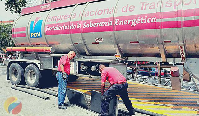 CalidadEsVida's tweet photo. #EsNoticia | #SENCAMER ejecutará servicio de calibración industrial a cisternas de #PDVSA

(Leer +) ⬇️
https://t.co/e4LvJDAcdD

#EnVenezuelaSomosCalidad
#02Oct https://t.co/NiekekHptk