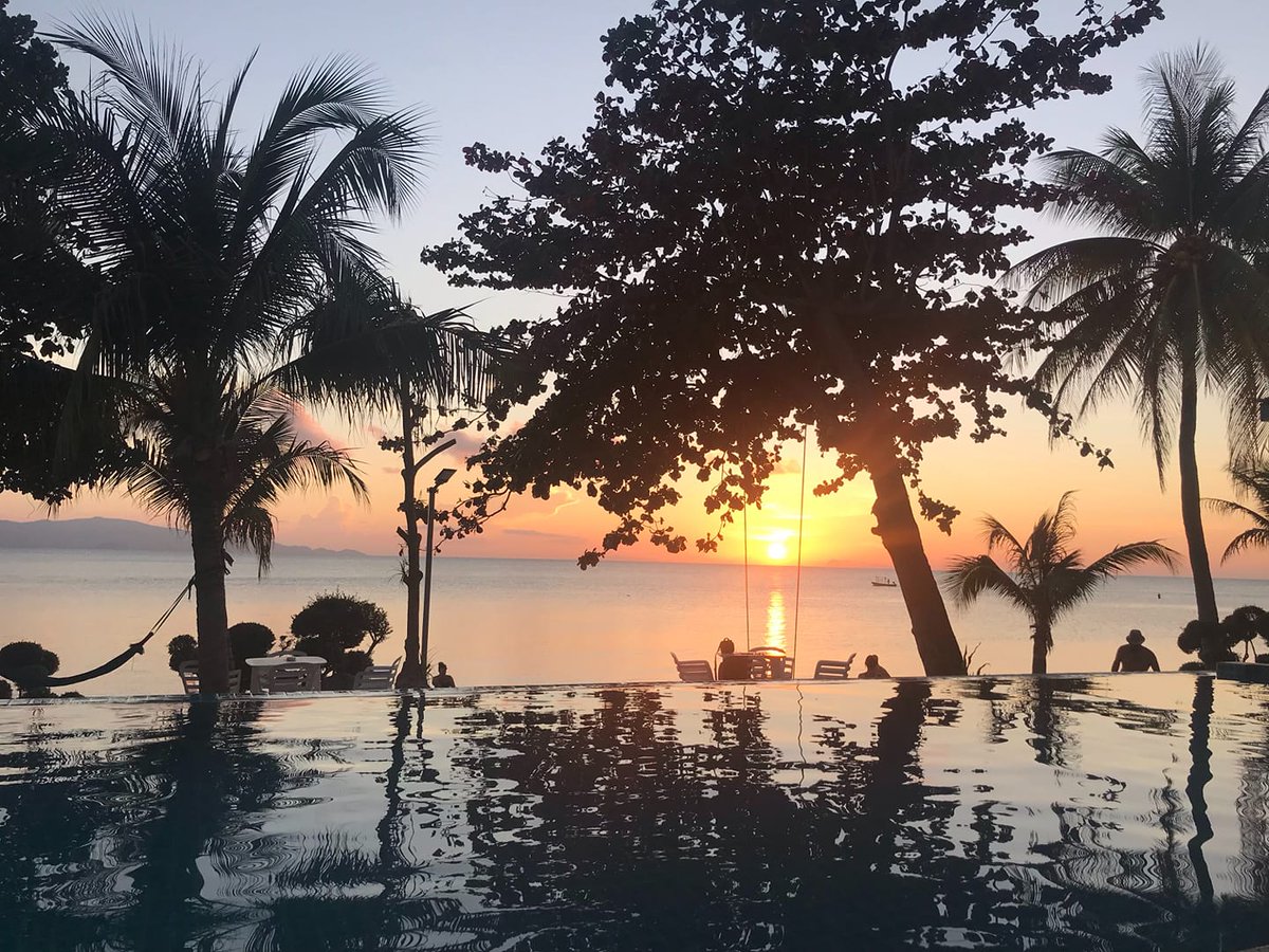 oxzhor's tweet photo. Chilling at Ko Pha Ngan #Thailand 🇹🇭🙏🏼 https://t.co/TdDW1odx8g