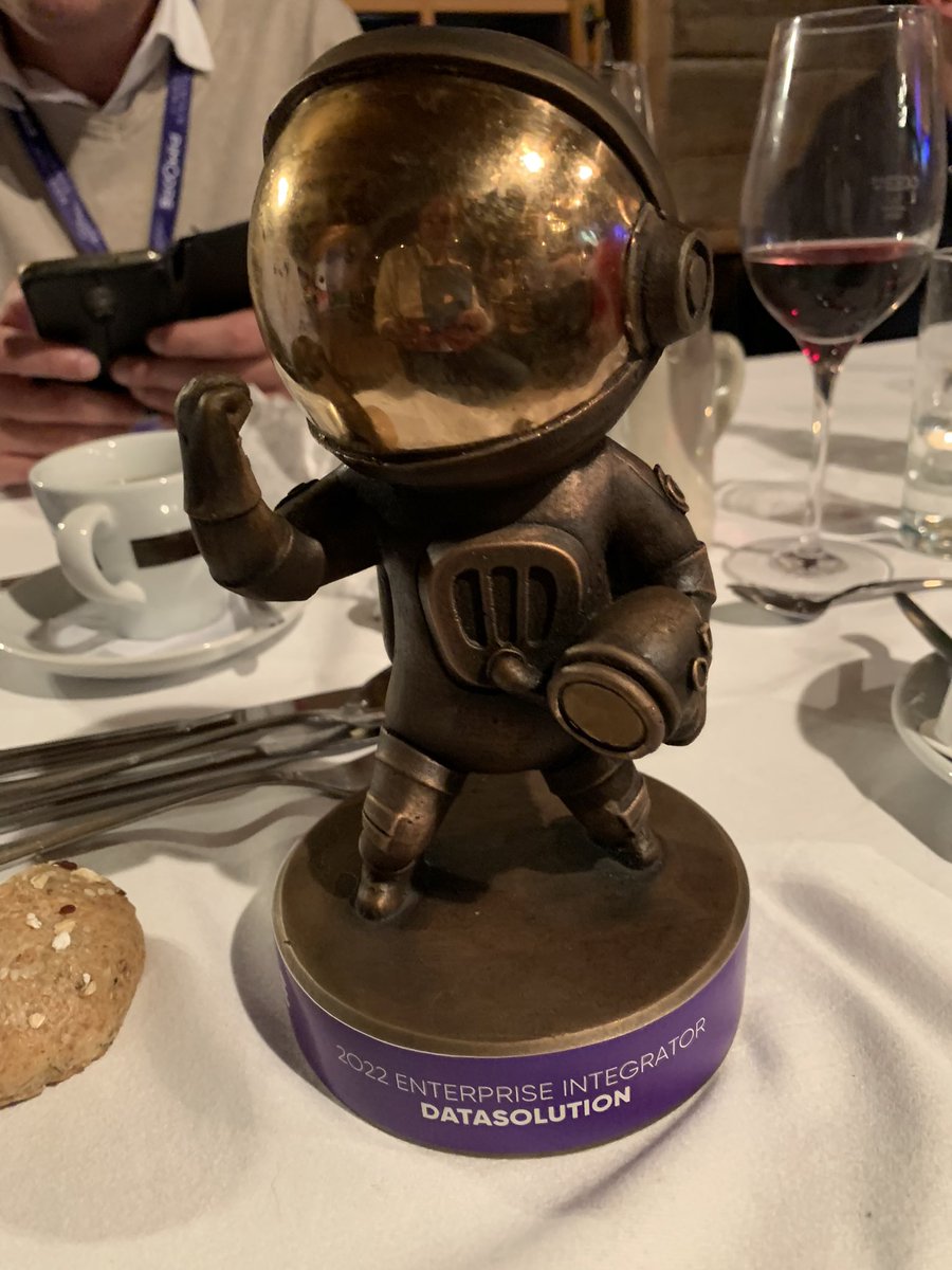 C2Sagazan's tweet photo. Live from Salzbourg : une nouvelle récompense pour @datasolution1 ! Bravo à toute notre équipe @pimcore https://t.co/CWxFXfgT34