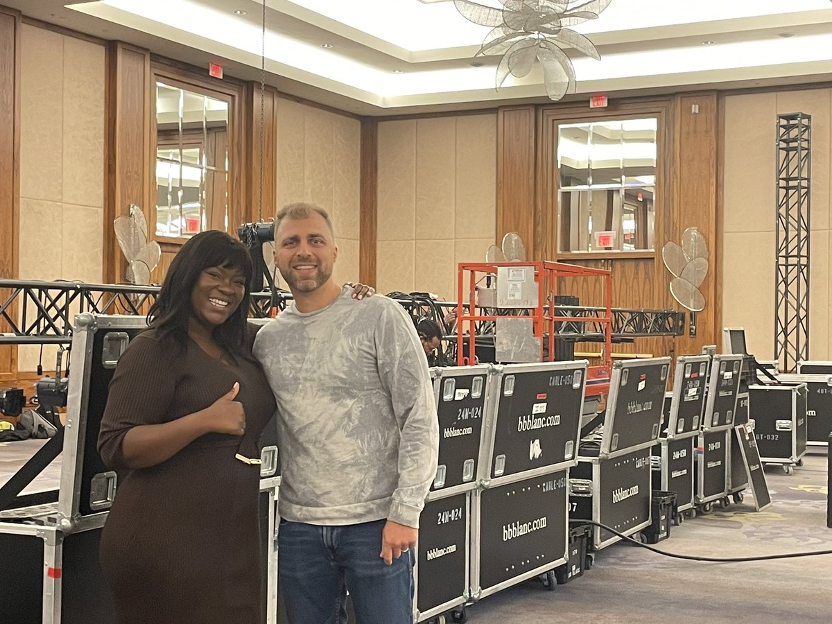 MChristineRod's tweet photo. Less than 24 hours until the @NBIN_Network annual conference! A few behind the scenes pics with this year’s emcee’s Yassimina Liamidi and Paulo Demarco and our Communications &amp; Brand Manager Lindsay Pierce, PMP #YourVisionYourWay #wealthmanagement #portfoliomanagement https://t.co/xd15qXc9ri