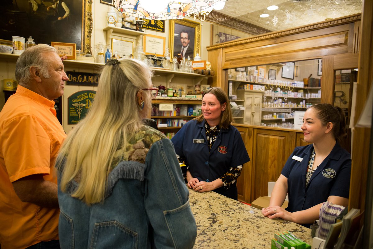 Wall Drug Store tweet media
