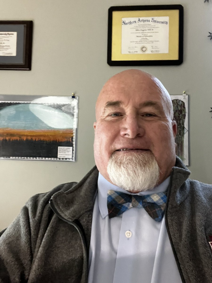 SCAllenHill23's tweet photo. #BowTieTuesday in the books. What a day of student involvement. @blueeyesbts @MrsCford_tweets
@tracyscottkelly 
@Eagle5960 @MrJGoldman
 @raaggie_pdx @jimlukachg
@raaggie_pdx @StvSharp 
@MrWeimann @cscaMatthew https://t.co/DuOBC5Bu3G