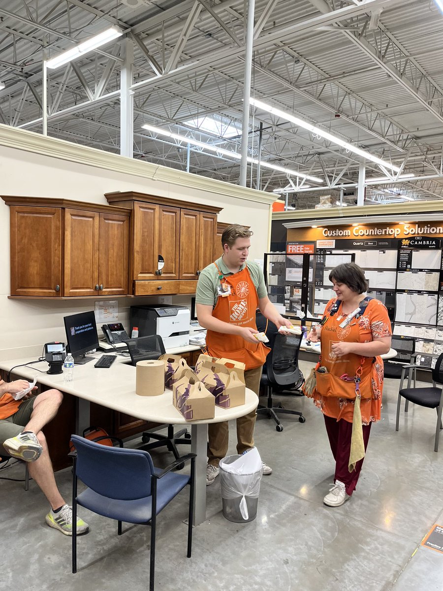 risakea's tweet image. Taco 🌮 Specialty Tuesday 🎉🎉🎉 Recognizing Ds Daisy,DS Scott, Rachel &amp;amp; Doreen with homers! Way to Go🌮🎉🤙🏾