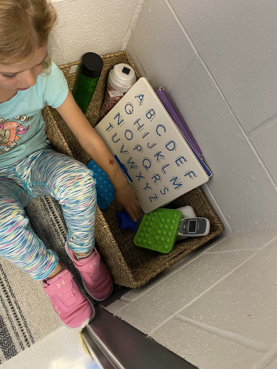 Mrs_JBaker's tweet image. Sometimes you just need to call mom. #calmingspace #selfreg @alcdsb_stmt @BailieHearn @alcdsb