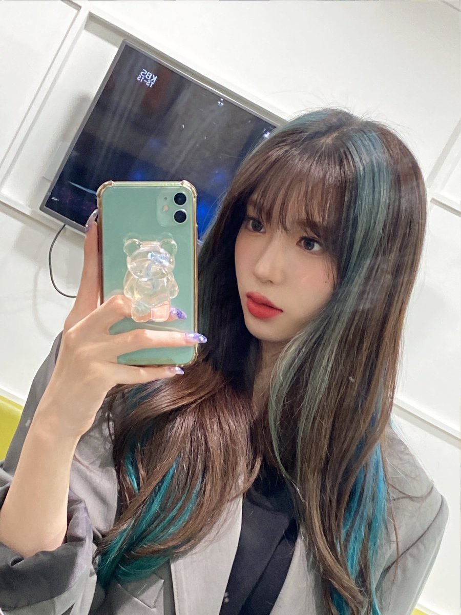 RocketPunchBRA's tweet photo. 📲 22.09.22 | Atualização da Suyun no WV. 

"Vim para o Music Bank!💙"

#SUYUN #수윤 #PunchVERSE
#로켓펀치 #RocketPunch https://t.co/fXeoJQCTN2