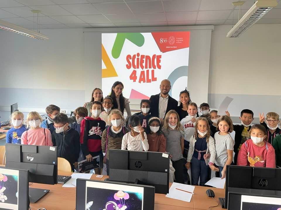 💥 Science 4 All 💥 
Grateful for being part of this amazing event organized by <a href="/UniPadova/">Università di Padova</a>! Thanks to these little scientists, never lose your curiosity!!!