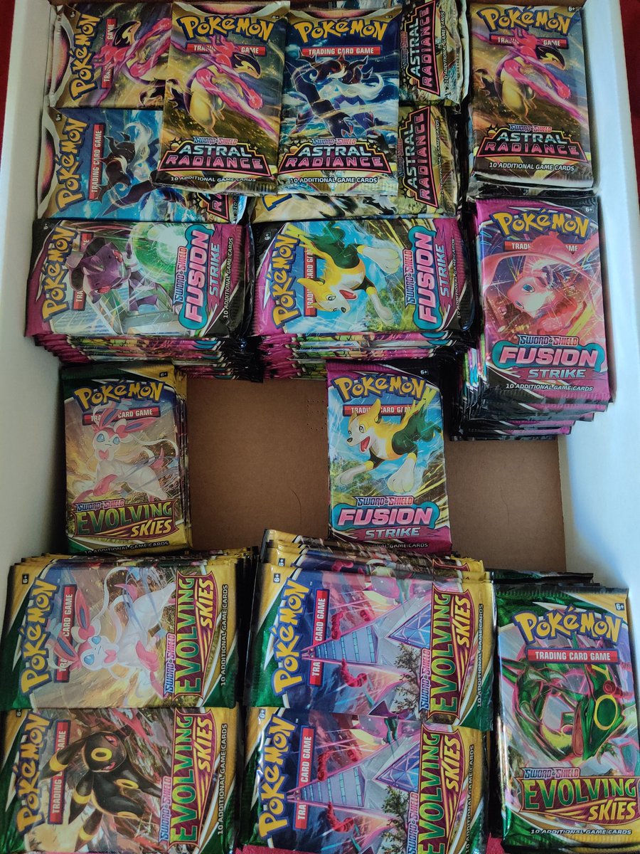 SetzuLLC's tweet photo. Another rip and ship tonight?!
We'll be live around 7pm-8pm EST tonight on https://t.co/dH77hRmZIz

Join the live breaks by purchasing packs here: https://t.co/GFm8P4Lsge

5% will be automatically applied for live breaks 😁 https://t.co/V2FTqirX78