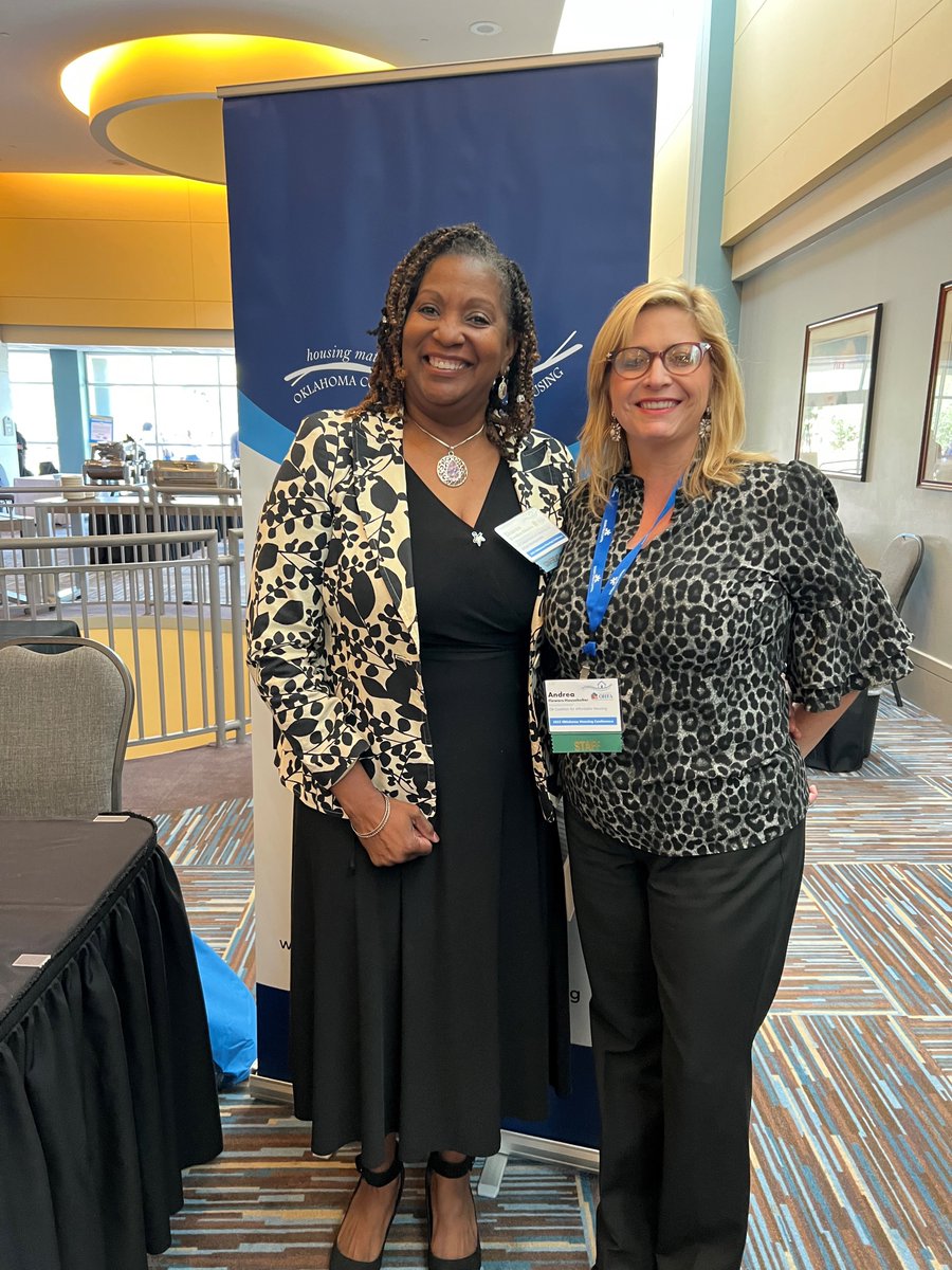 HUDSouthwest's tweet photo. Our OKC FOD is at #OKHousingConf w/100s of stakeholders who work to produce affordable housing in Oklahoma. The 3 day event supports the Housing Coalition’s vision that all residents have the opportunity to live in safe, healthy, & affordable homes. #OCAH #HousingMatters https://t.co/gRRnc15SO7