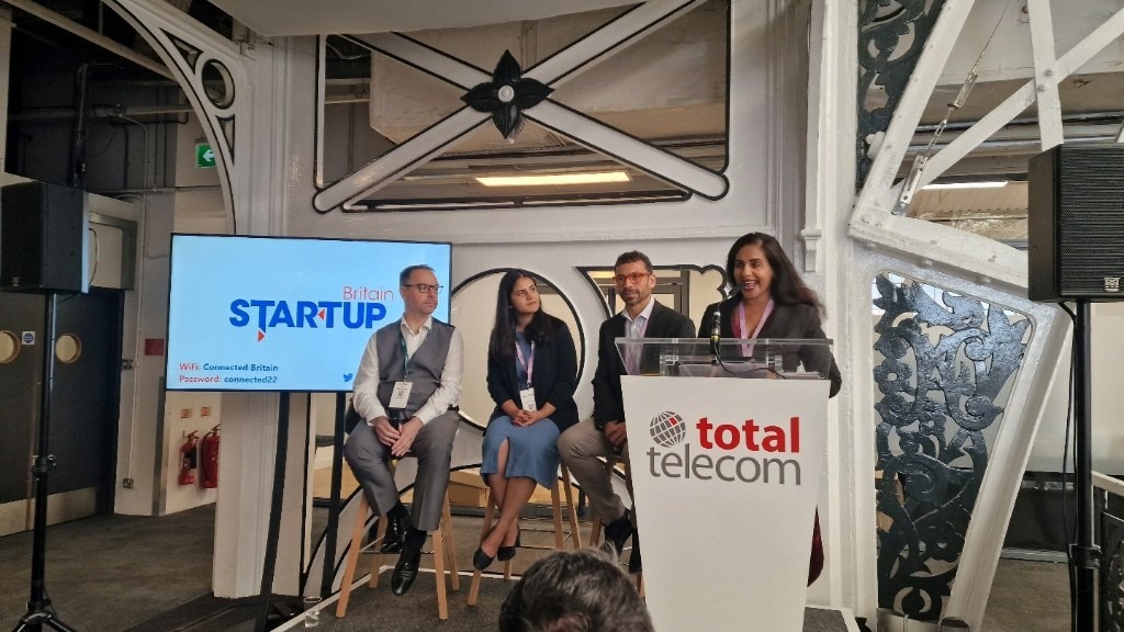 Avni8Inva's tweet photo. #Avni8Inva - the consulting firm of the future #invaconsult - Inva means - Innovate New Value Advise

Helping tec start ups #grow #scale up #vc #advise #investors https://t.co/jBNDbYCtcm