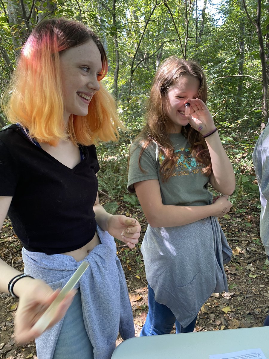 ms_hostetter's tweet photo. Great day out at the Botanical Garden of the Piedmont exploring stream health and educating the public about their upcoming restoration project alongside the @RivConAlliance ! https://t.co/ep5sOsBwQ9