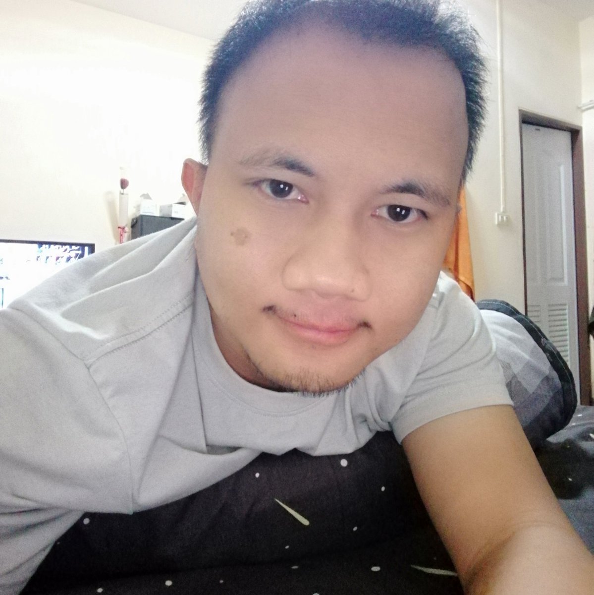 account_ser's tweet photo. #NewProfilePic https://t.co/47g54UJslc