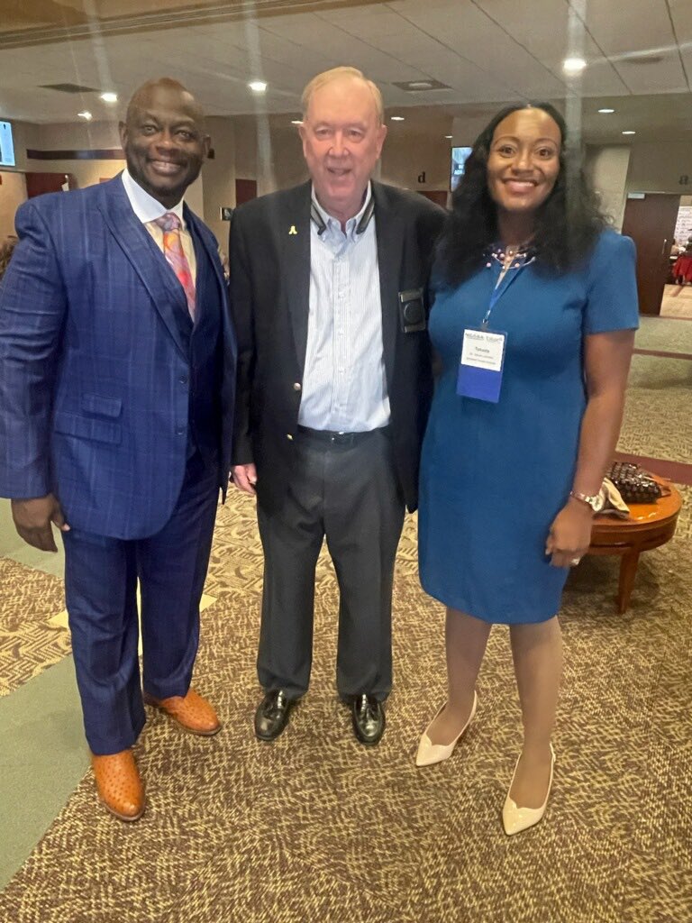 DrJLOates's tweet photo. Always good to be in the presence of NCSSA Executive Director and living legend Jack Hoke and colleague, Dr. Takeda LeGrand at NCASA Law Symposium. @ncsupers @TakedaEDU https://t.co/jNW69awxnY