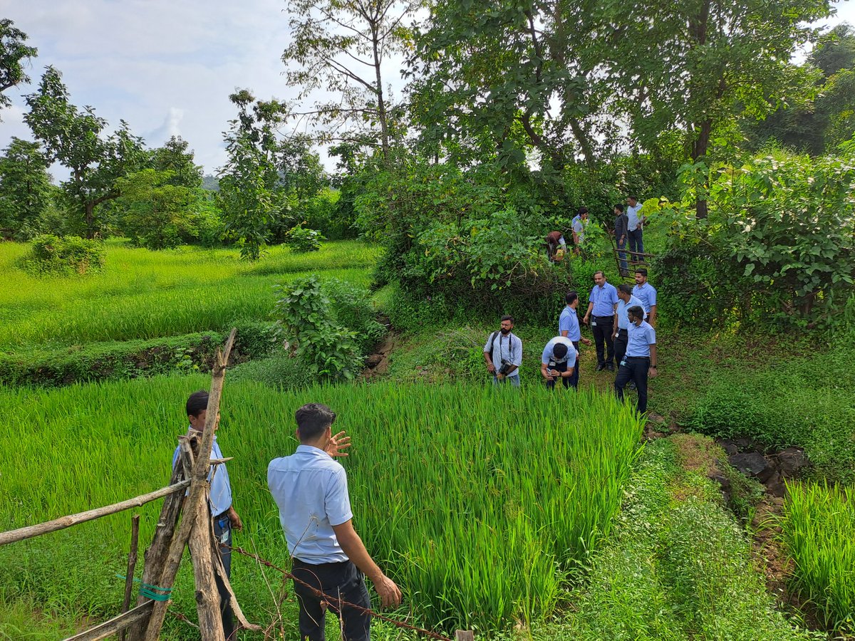 mvkate12's tweet photo. Tree plantation by LHWRF CSR (Lupin Ltd) at Dhanevari Dahanu
Good cause and high enthusiasm! https://t.co/89OjyNlkeD