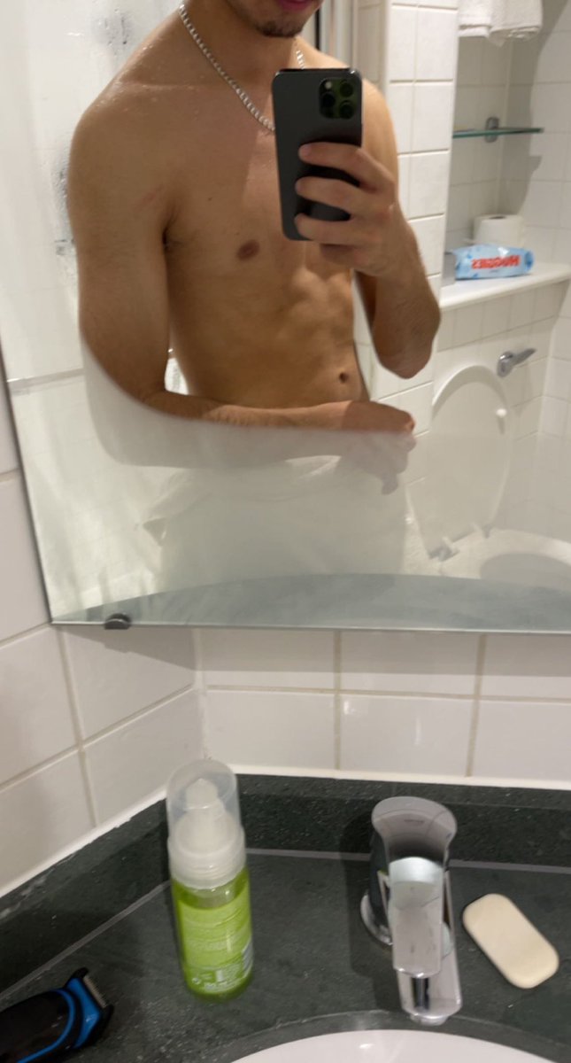 MoreOfJoe's tweet photo. woah.

rt for more 😈 https://t.co/DkFc584r9P