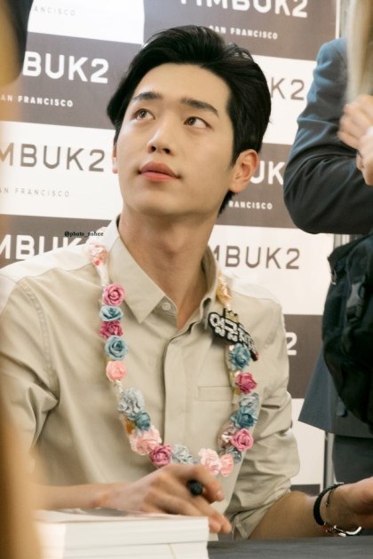 lily_kj1012's tweet photo. 今週も真ん中になるんですね。
今日もなんとかがんばります💪
#ソガンジュン #seokangjun #서강준 #D236 https://t.co/k9LxMcRLtT