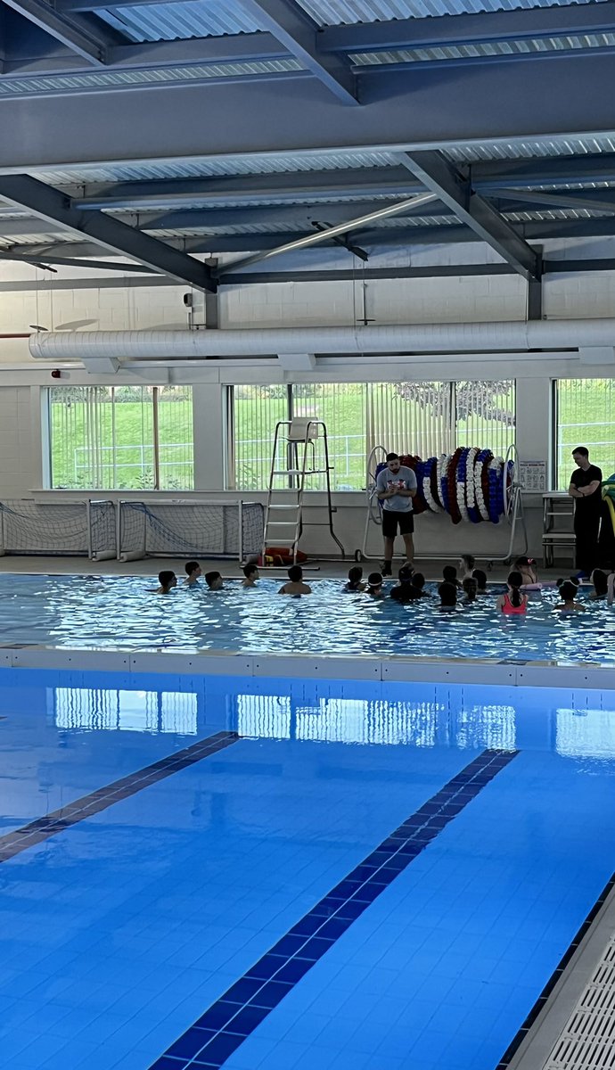 MrsCMuirCPS's tweet photo. Excellent swimming from P7 today at our first session at DCHS 🏊‍♀️😀 very proud of your effort and behaviour too @carmondean_ps @MrsGilmourCPS https://t.co/rn1hjQUHwX