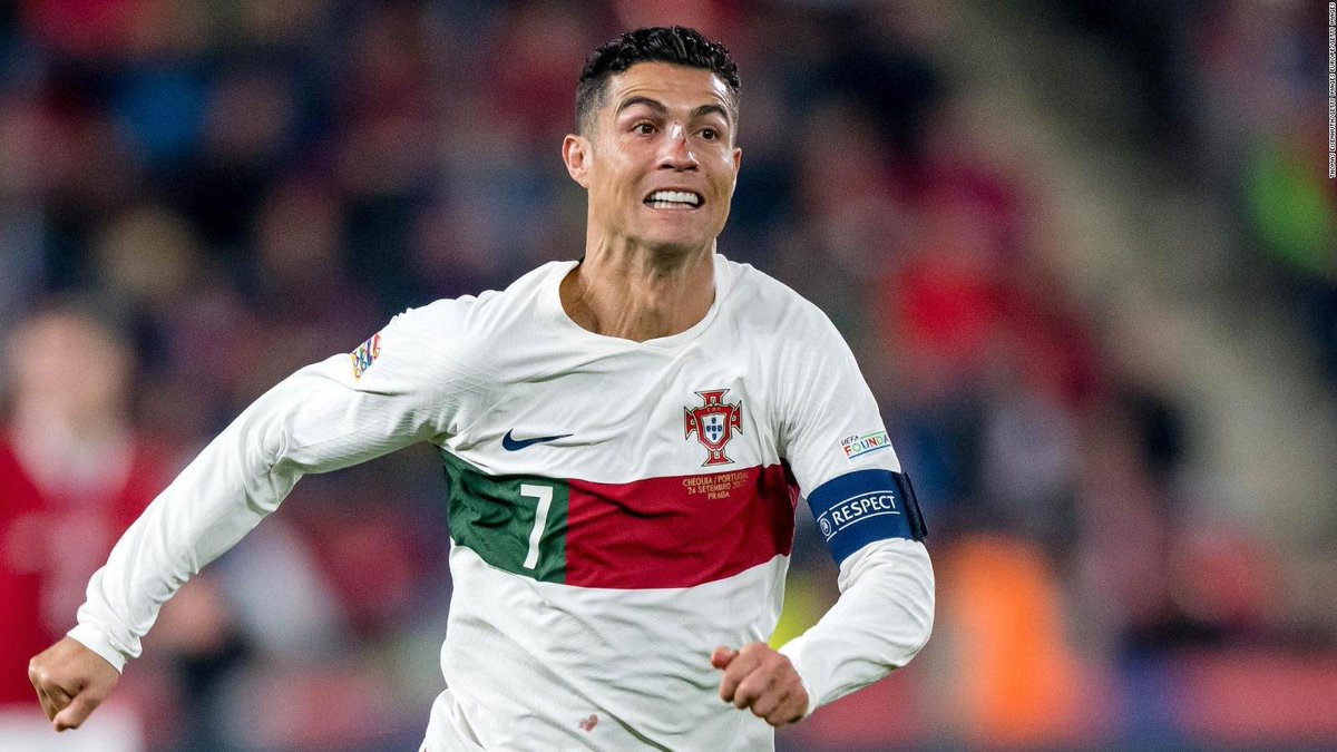 Cr7stianismo_'s tweet photo. La única vez en mi vida que no apoyaré a Cristiano en un partido es cuando se enfrente al Real Madrid, o cuando se enfrente a una selección española de verdad nos represente y que no sea antimadridista. Llamadme lo que queráis pero hoy voy con el mejor de la historia. https://t.co/Vxkopg5HUO