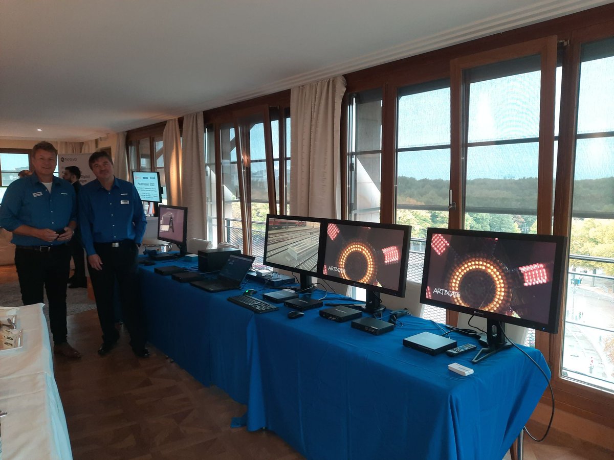 MatroxVideo's tweet photo. Die @AGNeovoDisplays-Matrox-@VuWall Hausmessen 2022-Tour startet heute in Berlin. Kommen Sie auf einen spontanen Besuch vorbei und treffen Sie die Partner für ein informatives Gespräch direkt an den Produktstationen.
Nächster Stopp Velbert!
#matroxvideo #agneovo #vuwall https://t.co/93iC6Sf37O