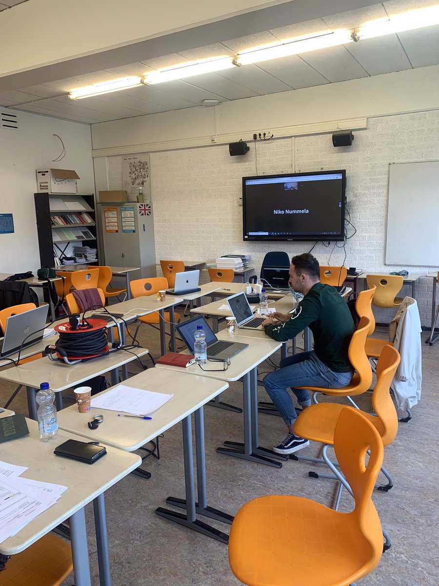 CodingDeptSTJ's tweet image. Another informative day in Leeuwarder Lyceum Secondary School ✈️ Great conversations had around our @EUErasmusPlus project 👏🤩 #iSTEM #FunInSTEM #Improvisation #Humour #Spontinatity @stjosephsrush @D_Dunne15