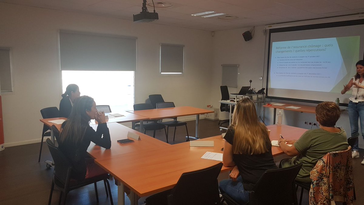 Renforcer une relation de confiance et de proximité avec les cabinets comptables. 1️⃣ Pari réussi avec le #PackEntreprises animé par la synergie des équipes. #TousMobilisés #poleemploigolfedesainttropez