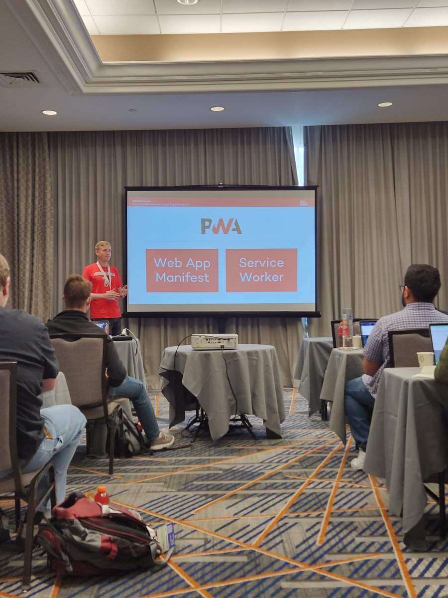 JavaScriptCon's tweet photo. Full house for @christianliebel's #powerworkshop on #progressivewebapps at thw #international #javascript #conference in #newyork today! ๐ช
#coding #ijs #coding #workshop #programming #developerworkshop #devmio https://t.co/90li2evM3U