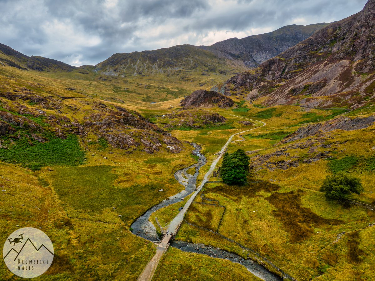 Yr Wydffa (Snowdon) via the Watkin Path, featuring Gladstone Rock ⛰️

#autumn #northwales #eryri