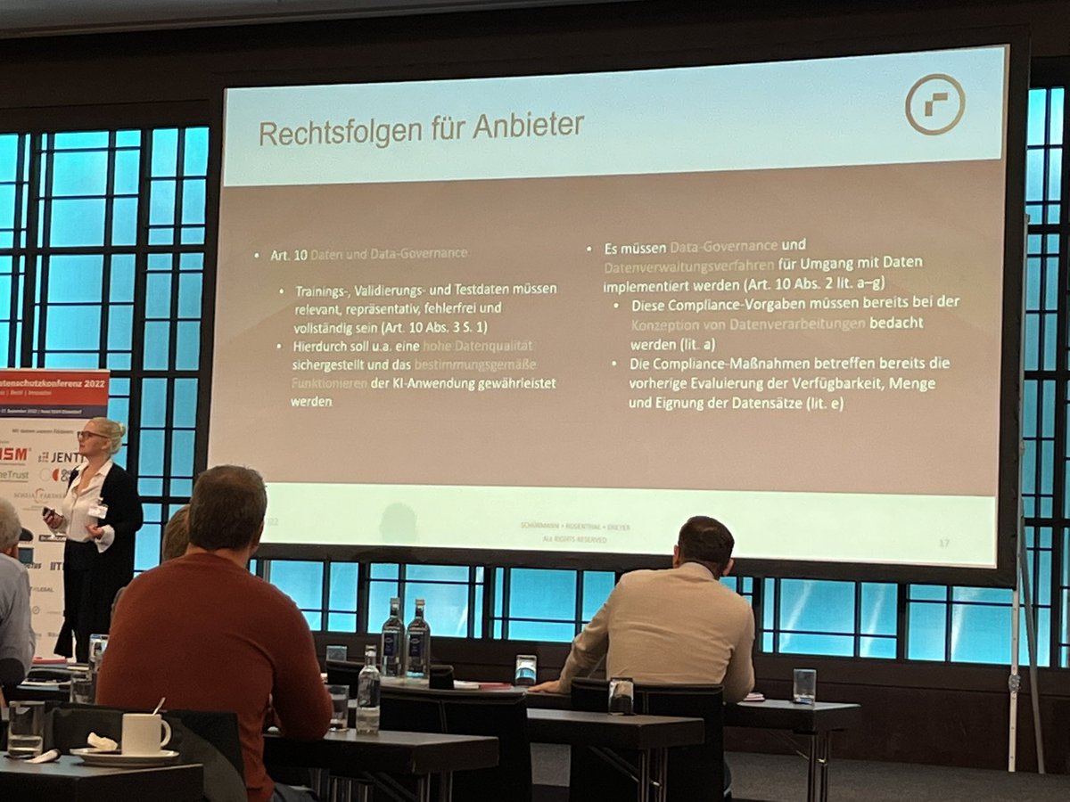 #DSK2022: Toller Beitrag von Kathrin Schürmann zur KI-Verordnung. Und sie ist genauso begeistert vom VVT wie ich. Richtig angewendet ist es DIE Grundlage für Unternehmen, um endlich zu wissen, welche pbD wo verarbeitet werden. Sollte meiner Meinung nach ein Unternehmen wissen 😜