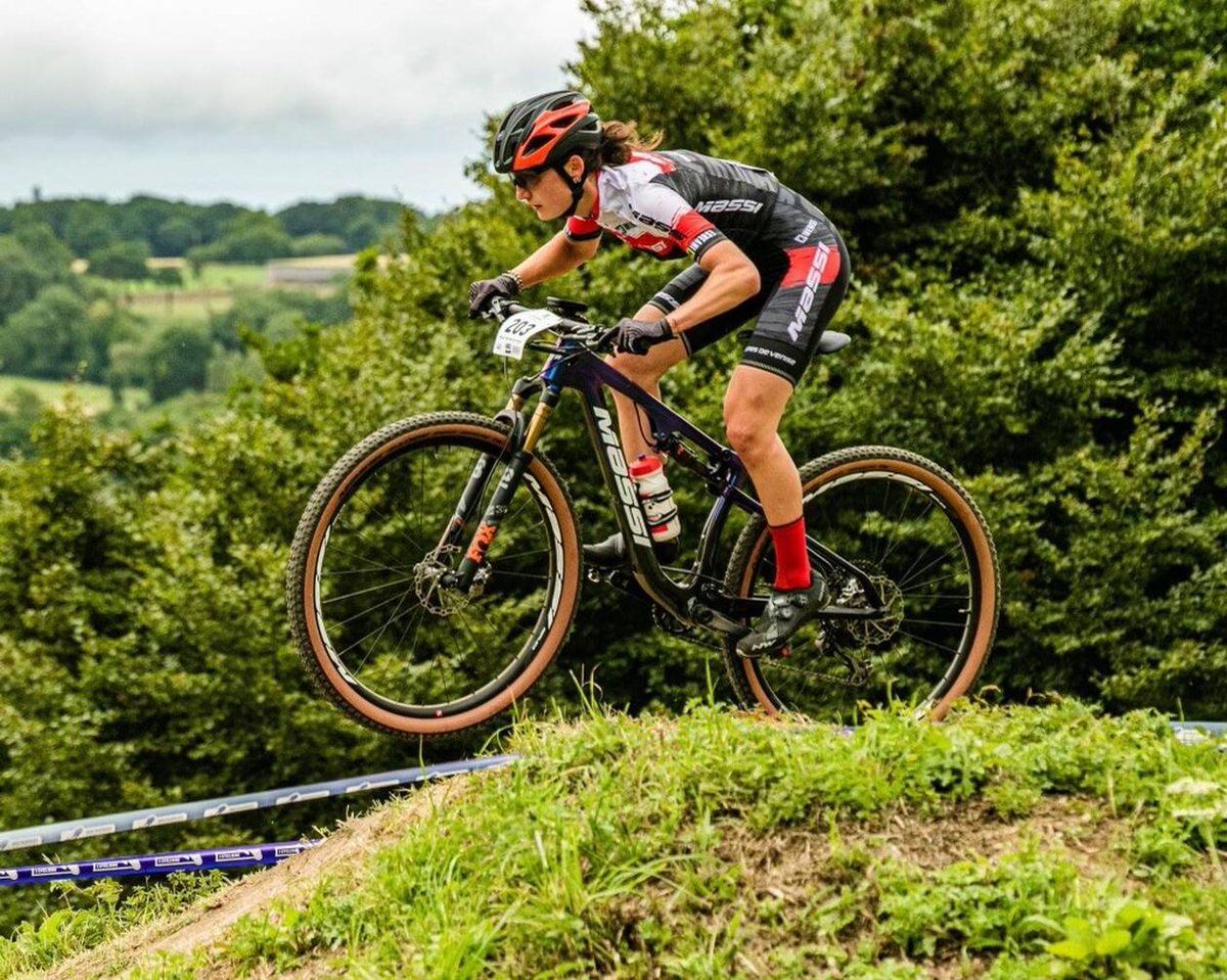 Clap de fin sur la saison 2022 et nouveau top 5 pour <a href="/justine_gegu/">Rustine</a> au Mirabelle Classic !

Les 11 athlètes et tout le staff obtiennent une 6ème place du classement final de la coupe de France, qui se sera terminée comme elle a commencée, avec malchance.

📸 Nicolas Vaucouleur