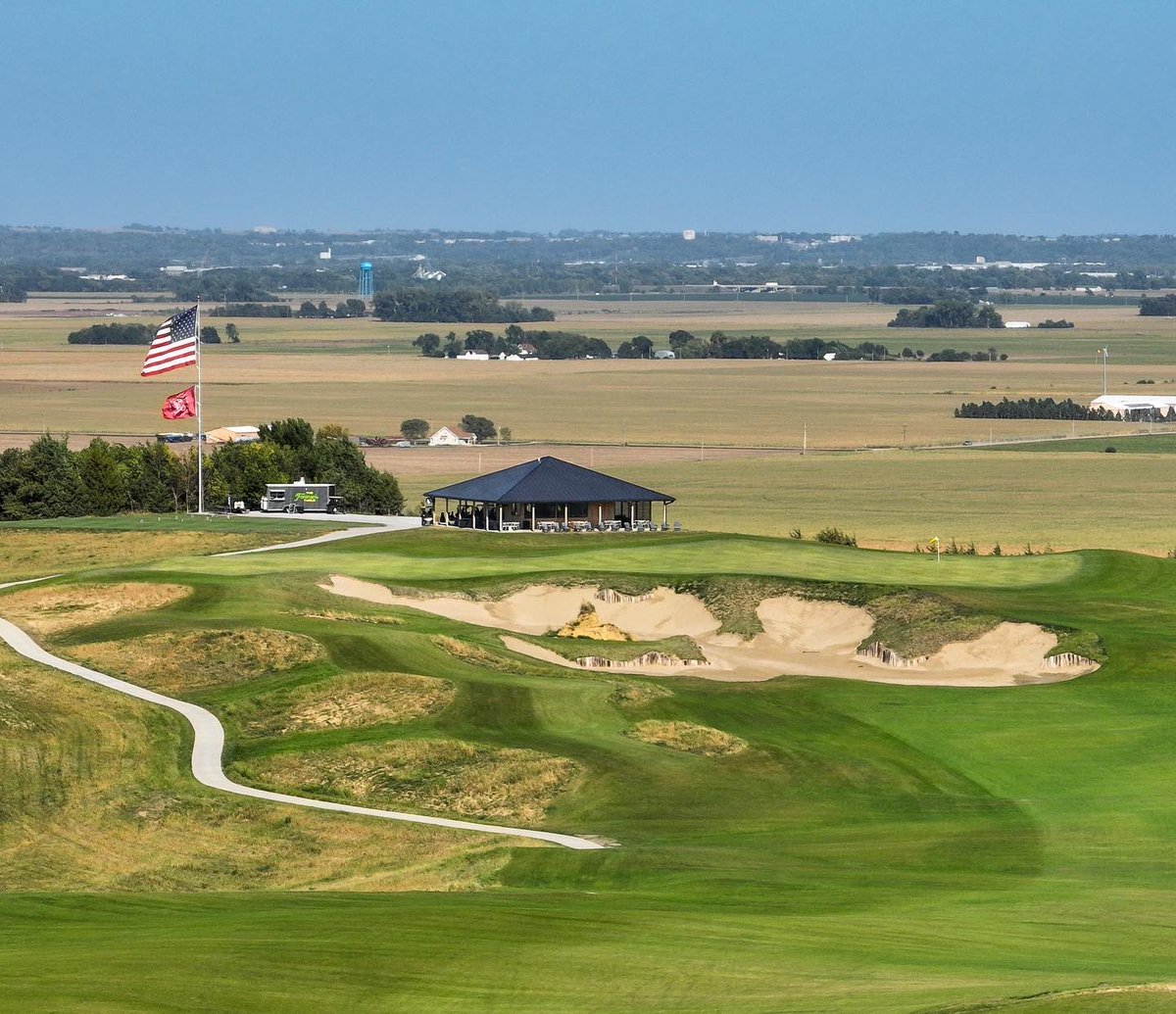 MichaelSimons47's tweet photo. Landmand Golf Club. What a place! Although the trip was quick, it was such a fun time. Well done to the entire team behind creating and carrying forward this unforgettable project. I look forward to the day when I can play here again! https://t.co/lQHkgO3B7G