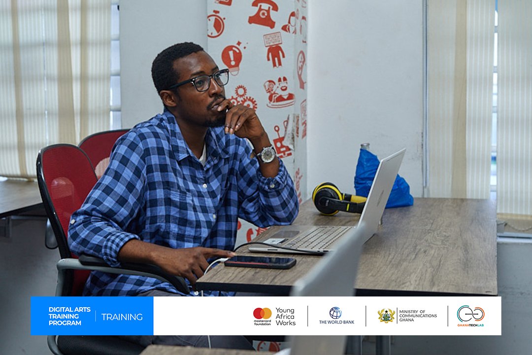 𝗗𝗶𝗴𝗶𝘁𝗮𝗹 𝗔𝗿𝘁𝘀 𝗧𝗿𝗮𝗶𝗻𝗶𝗻𝗴 𝗣𝗿𝗼𝗴𝗿𝗮𝗺

Today at the GTL main, trainees continued with the introduction to Graphic Designing.

#GTLimpact
#GhanaTechLab
#GTLnonbase
#GTLDigitalArts