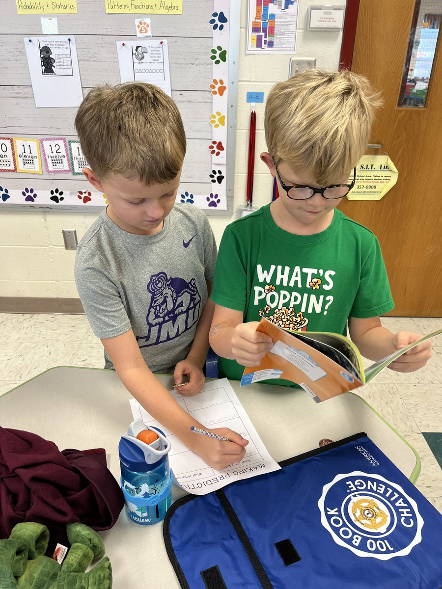kkvaughan70's tweet photo. Making predictions before reading our books!  @CarrsvilleElem https://t.co/Zn56foLrtl