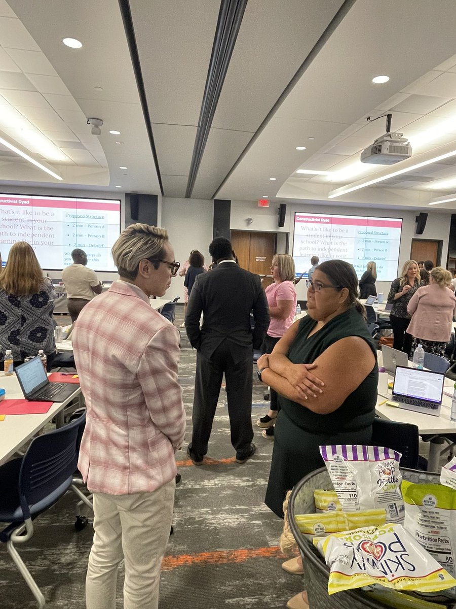 R10 APLA tweet media