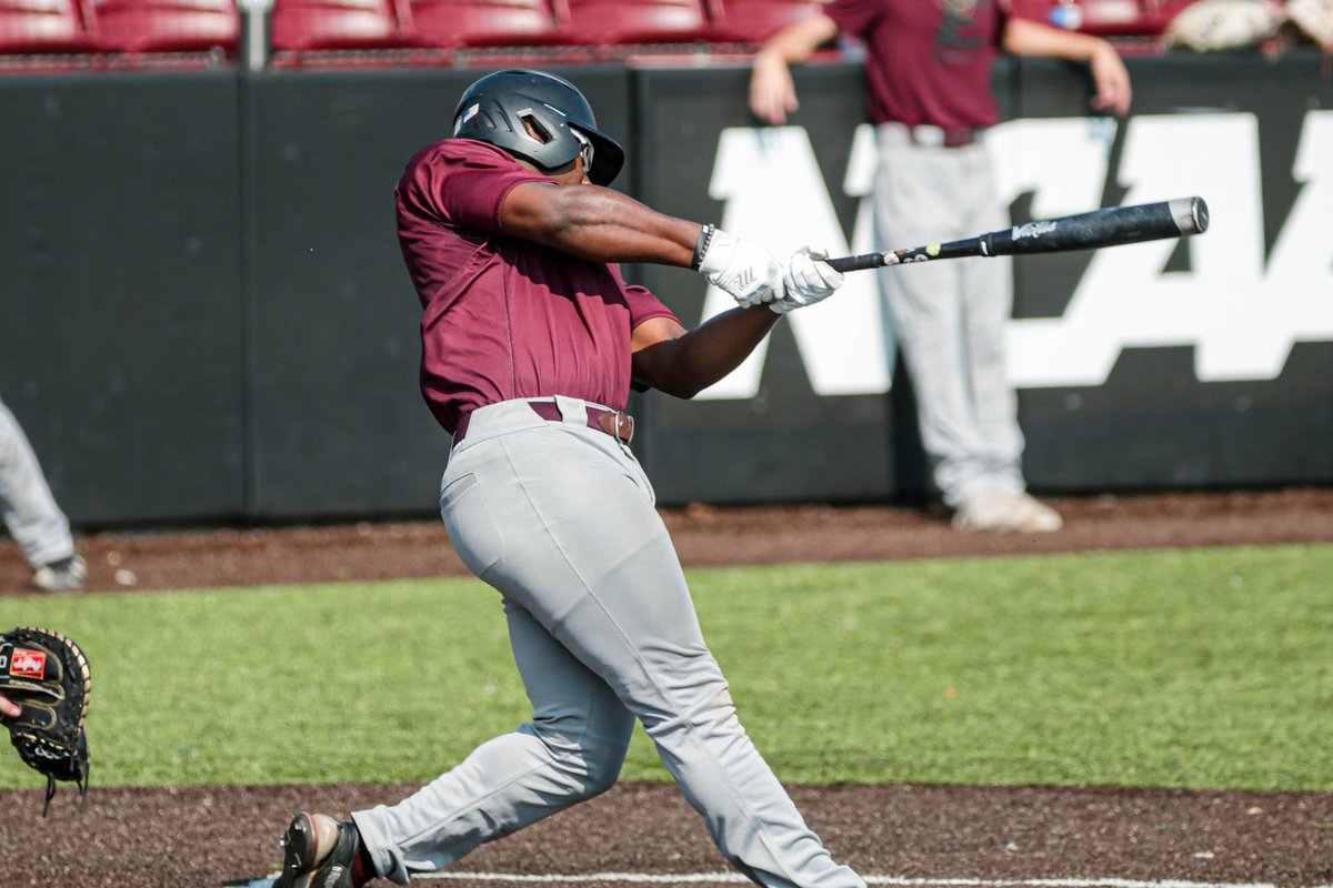 EKUBaseball's tweet photo. EKU's incoming recruiting class ranked higher than South Florida, Wake Forest, Missouri, Nebraska, Kansas State, Middle Tennessee, Washington, South Alabama, Georgia Southern and Missouri State among others by @CBNewspaper.
📰 - https://t.co/wCR47EAPUQ https://t.co/LlNQxvvBMQ
