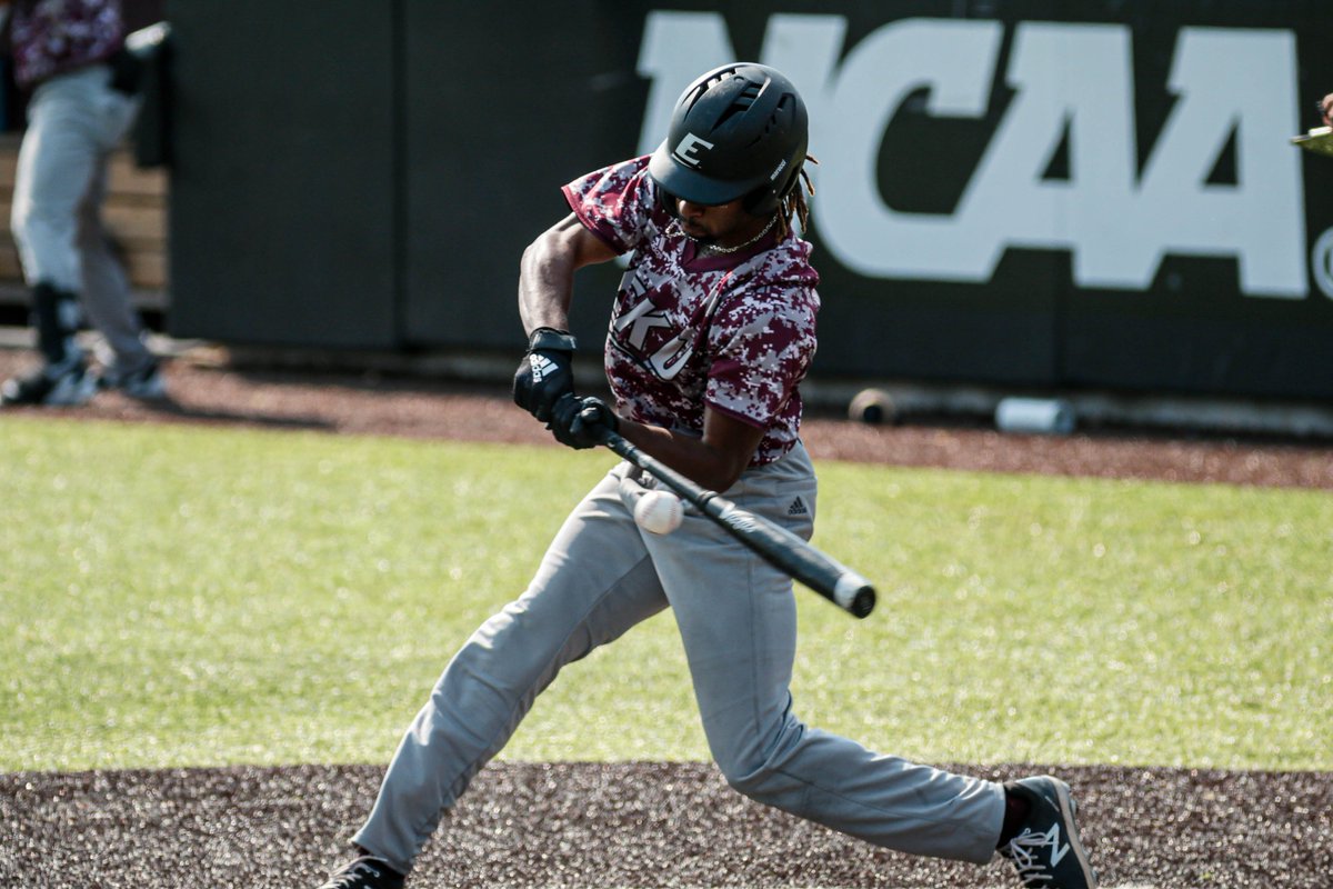EKUBaseball's tweet photo. EKU's incoming recruiting class ranked higher than South Florida, Wake Forest, Missouri, Nebraska, Kansas State, Middle Tennessee, Washington, South Alabama, Georgia Southern and Missouri State among others by @CBNewspaper.
📰 - https://t.co/wCR47EAPUQ https://t.co/LlNQxvvBMQ
