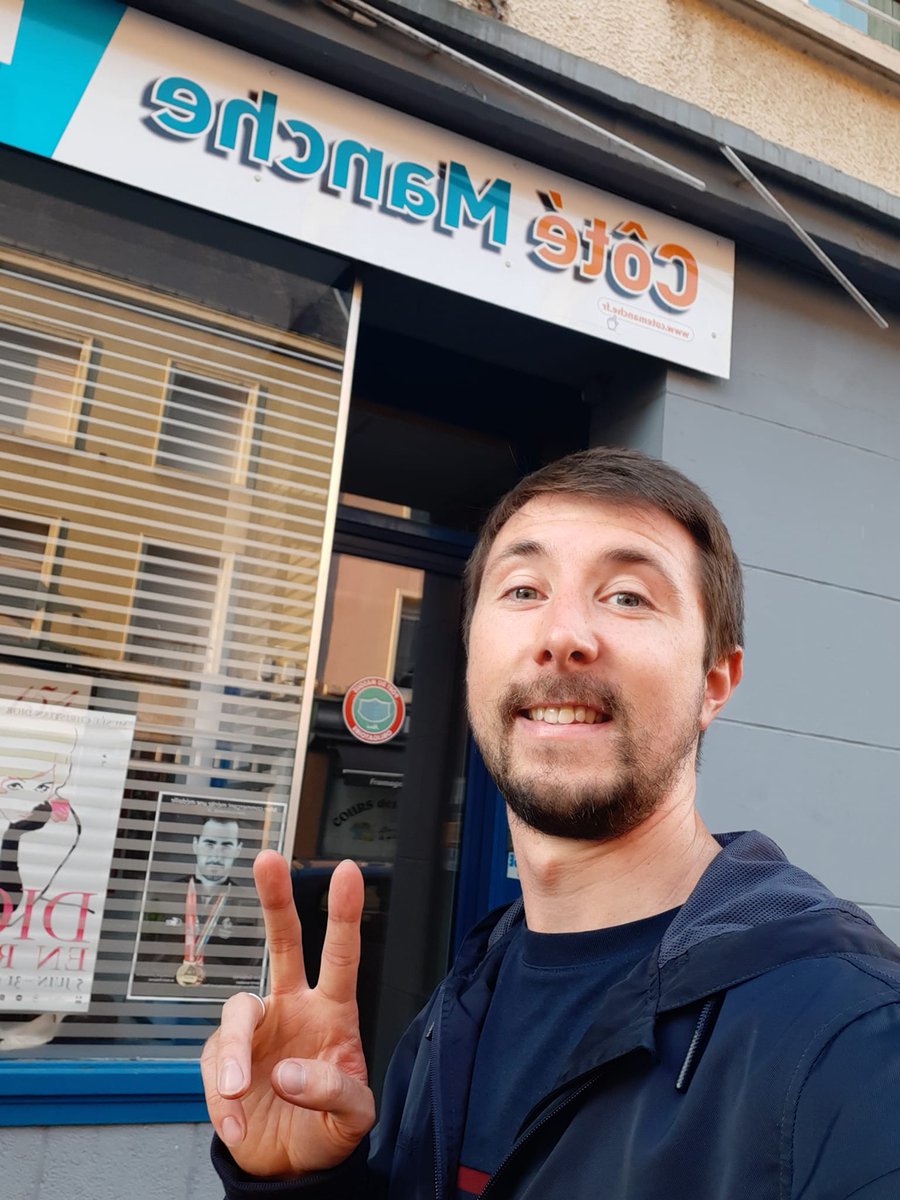 Après plus de cinq années à <a href="/CoteManche/">Côté Manche</a>, me voilà désormais en quête d'un nouveau challenge professionnel. J'ai quitté ce média positif pour partir vers de nouveaux défis. Reste à savoir où. Merci à toutes les personnes qui ont fait de cette aventure, une superbe expérience.👋